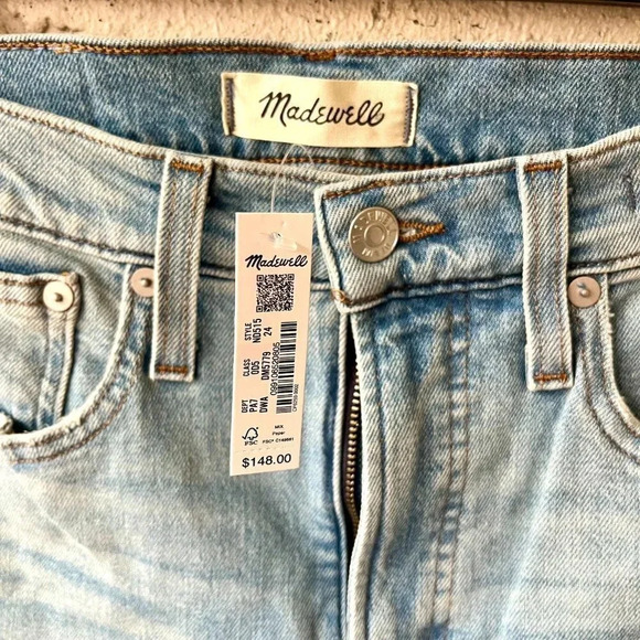 NWT Madewell The Perfect Vintage Straight Jean 24 - Picture 2 of 7